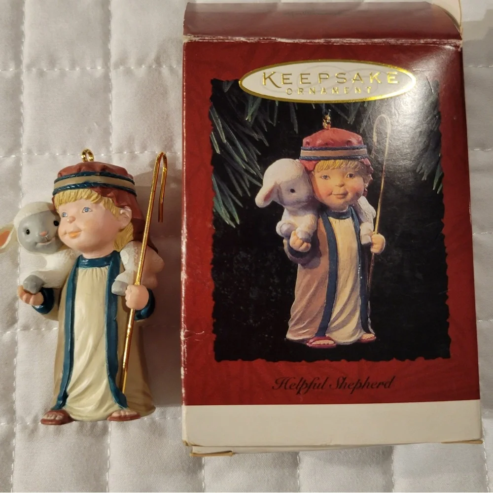 VTG 1994 Vintage‎ Hallmark Keepsake Helpful Shepherd Christmas Ornament Festive